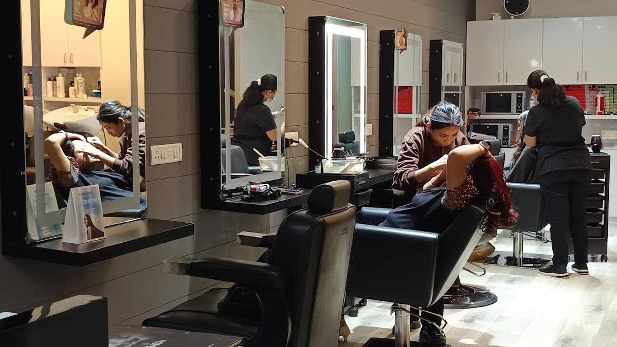 Lakme Salon For Him and Her in Jakkur,Bengaluru