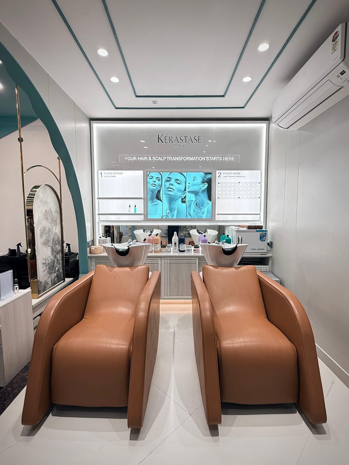 Page 3 Luxury Salon & Makeover Studio